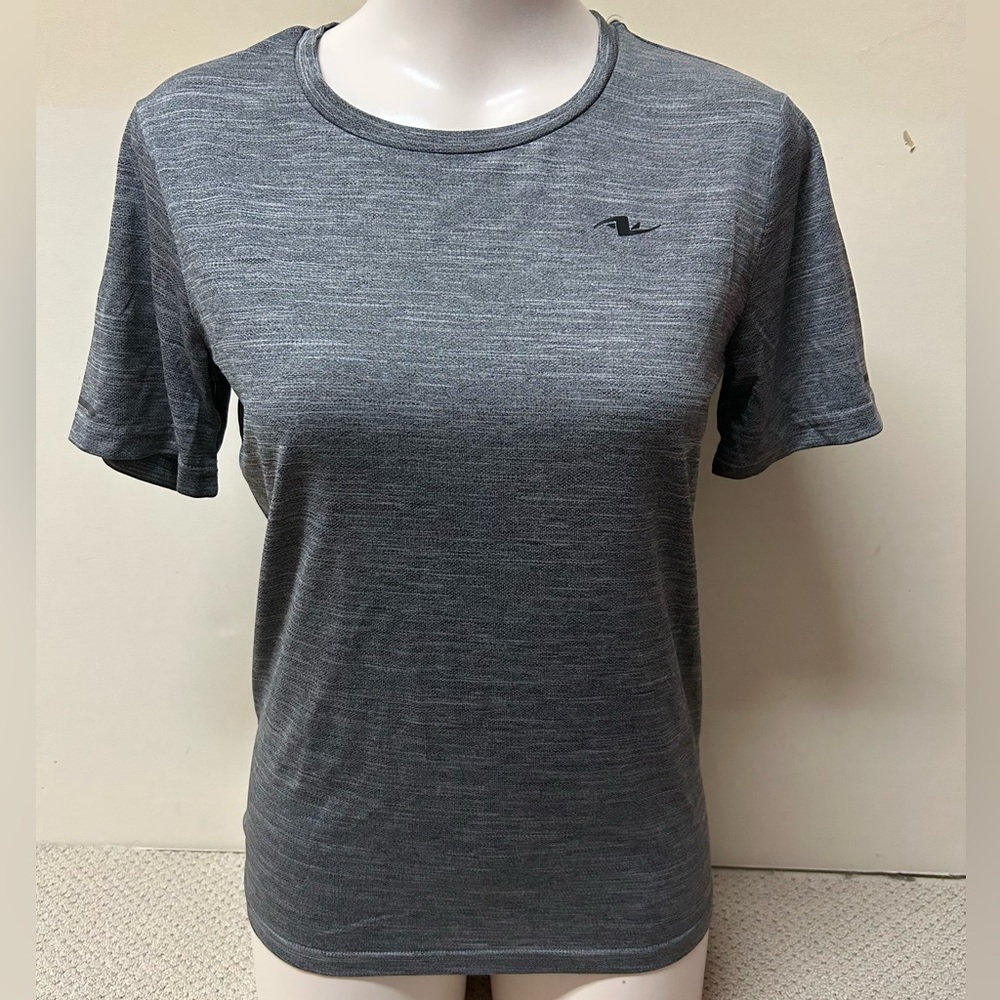 2/$20❤️- SHIRT | Women’s Athletic Works shirt size XL (fits like a M/L)